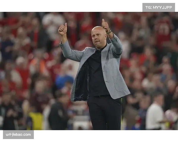 利物浦主帅斯洛特赛前新闻发布会强调主场优势重要性